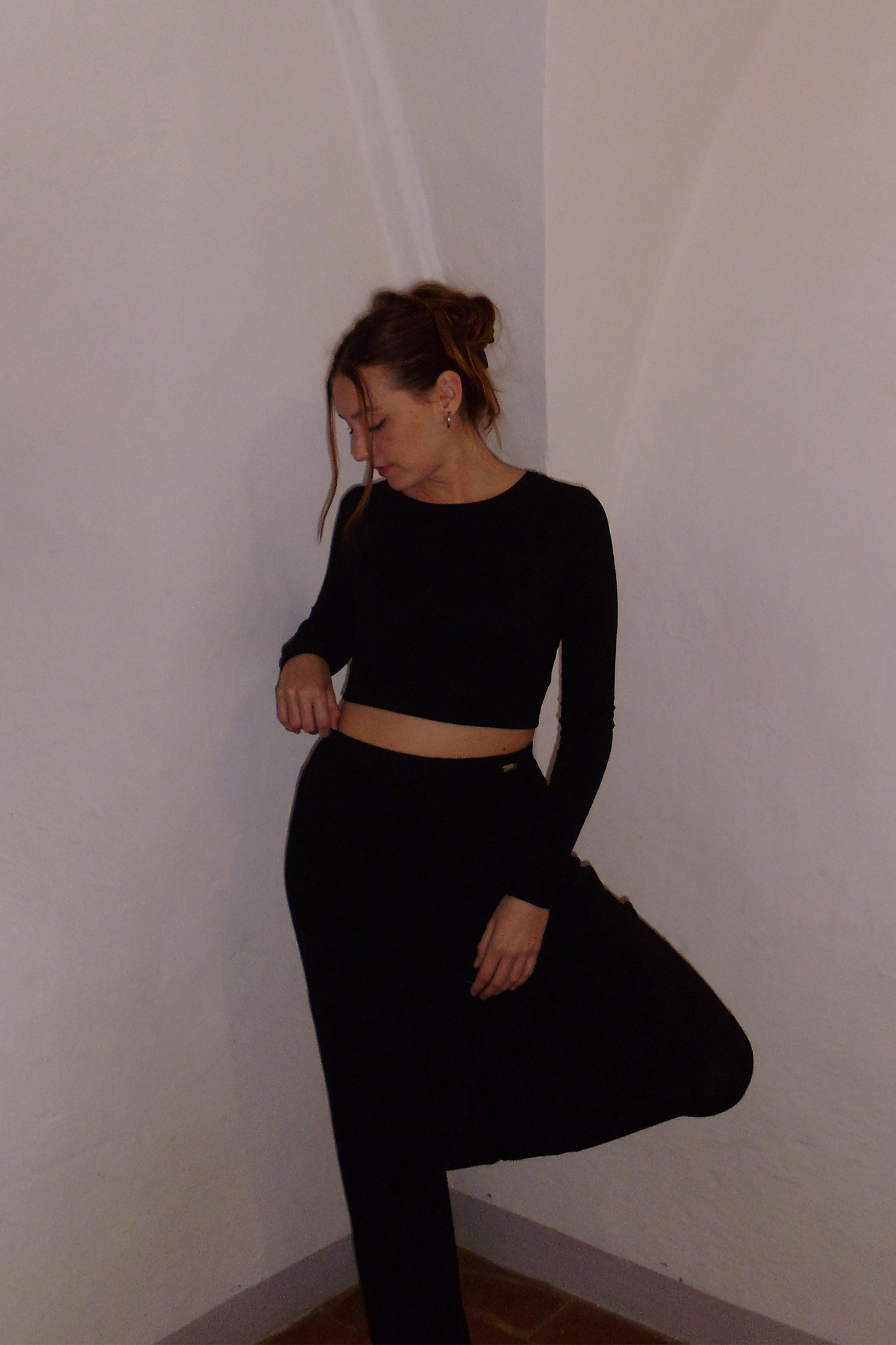 ARES - Modal Lounge Crop